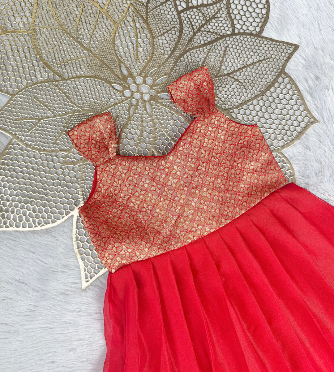 Anvika - Red Frock Minipattu