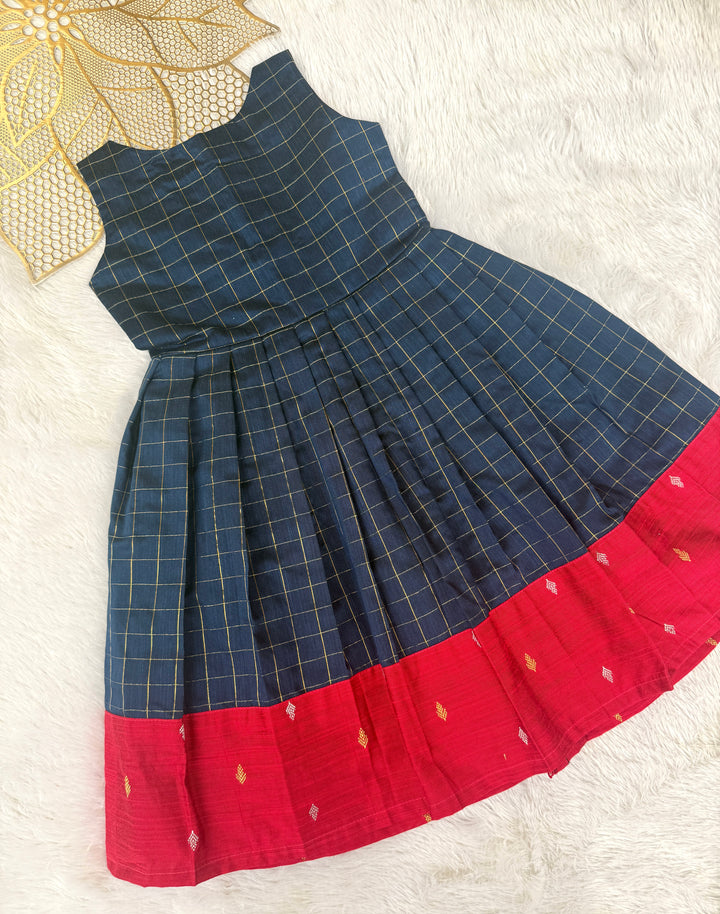 Naynika - Blue Candy Pink Frock Minipattu