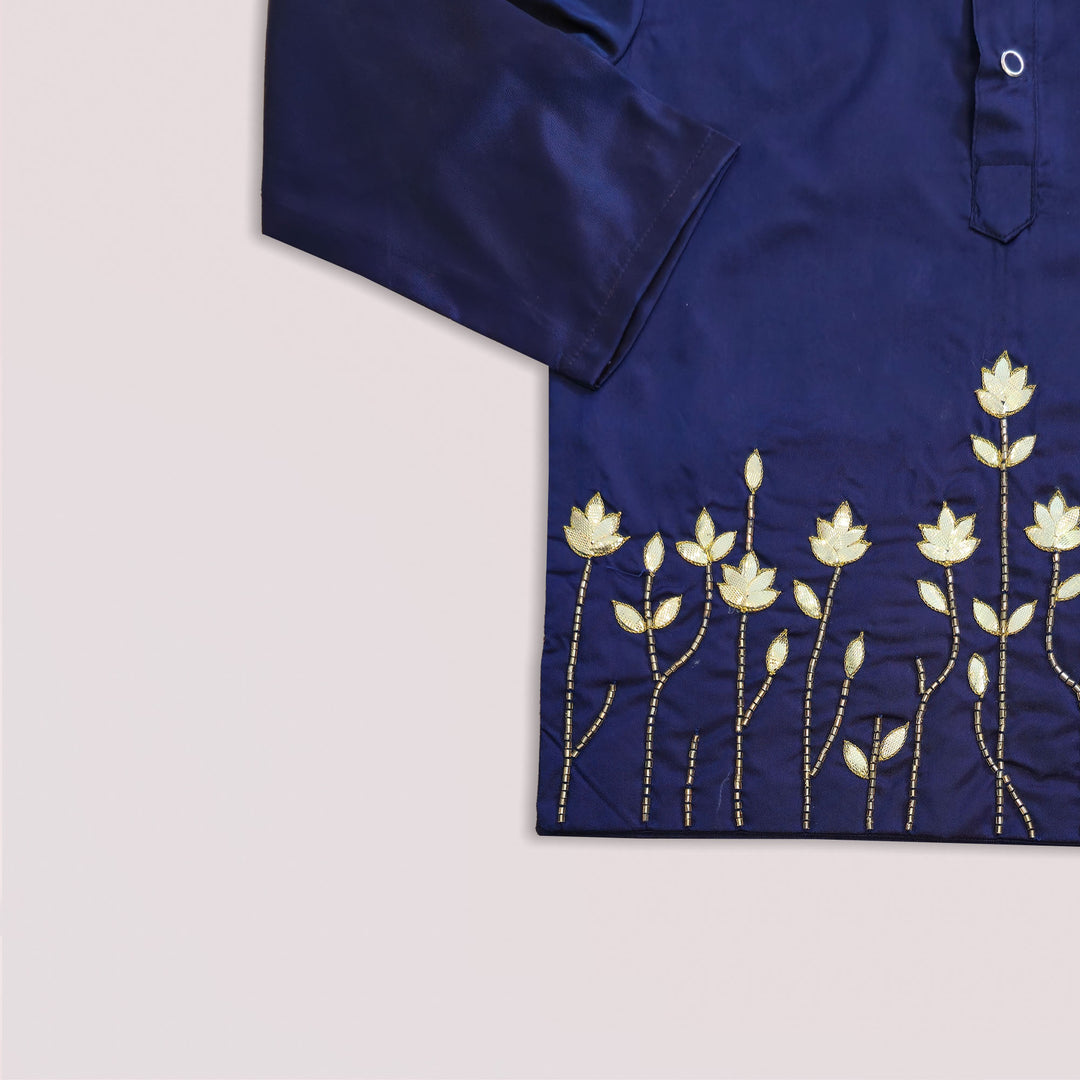 Arya - Navy blue Kurta & Veshti set