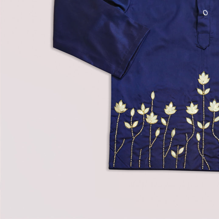 Arya - Navy blue Kurta & Veshti set