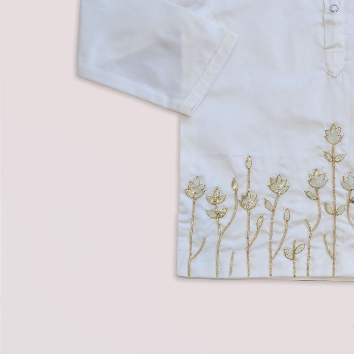 Arya - Halfwhite Kurta & Veshti set