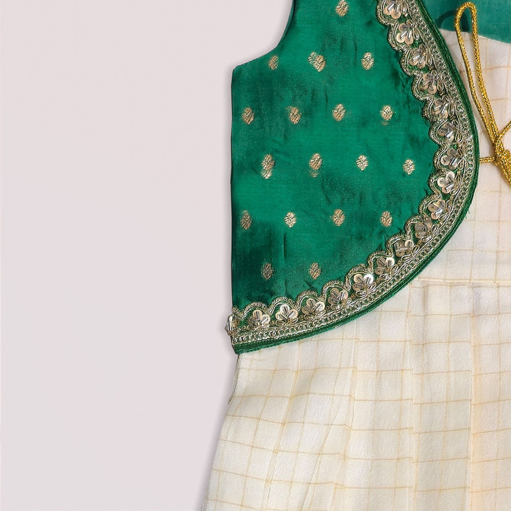 Sharmi - Green Halfwhite Checks 2 in 1 Designer MiniPattu