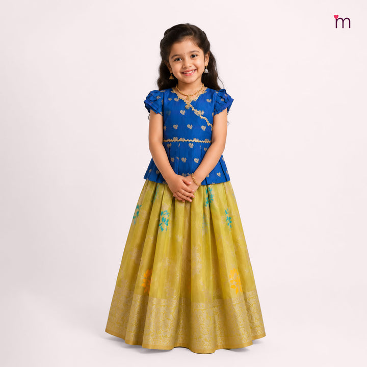 Veya - Green Blue Peacock Butti Designer Minipattu