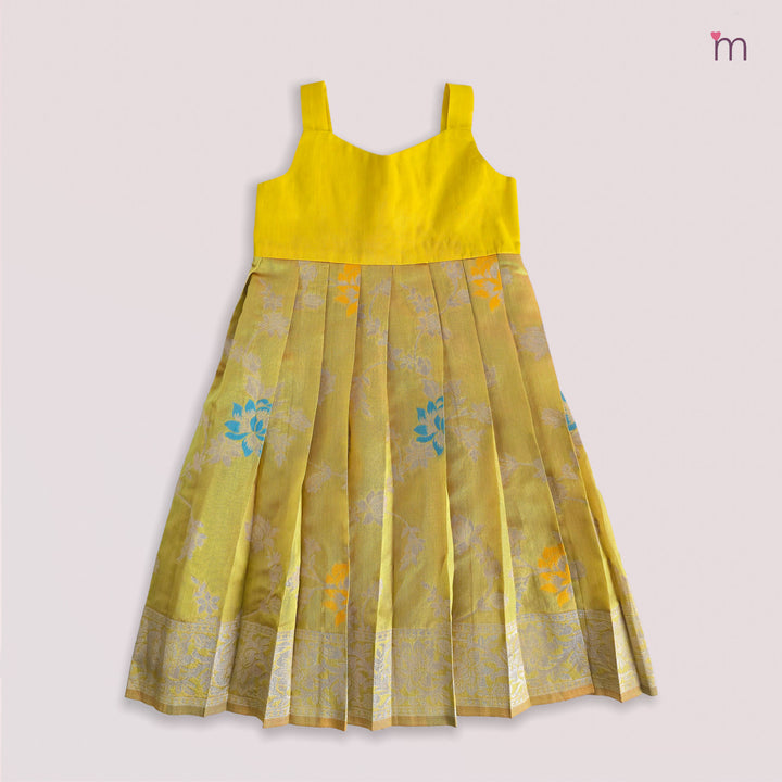 Veya - Green Blue Peacock Butti Designer Minipattu