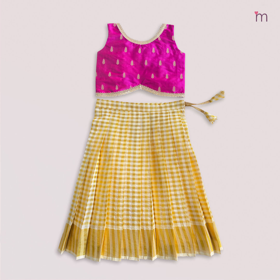 Haritha - Pink Checks Tissue Minipattu