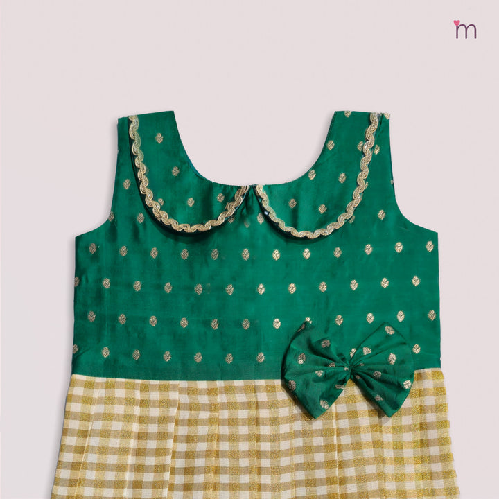 Malavika - Green Frock Checks Tissue Minipattu