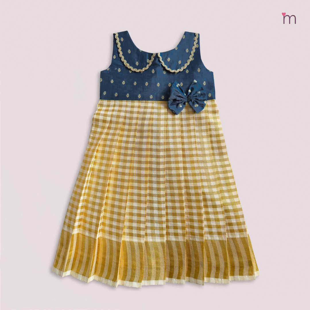 Manasa - Blue Checks Tissue Minipattu