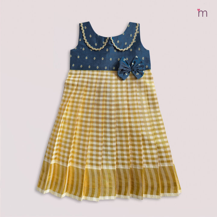 Manasa - Blue Checks Tissue Minipattu