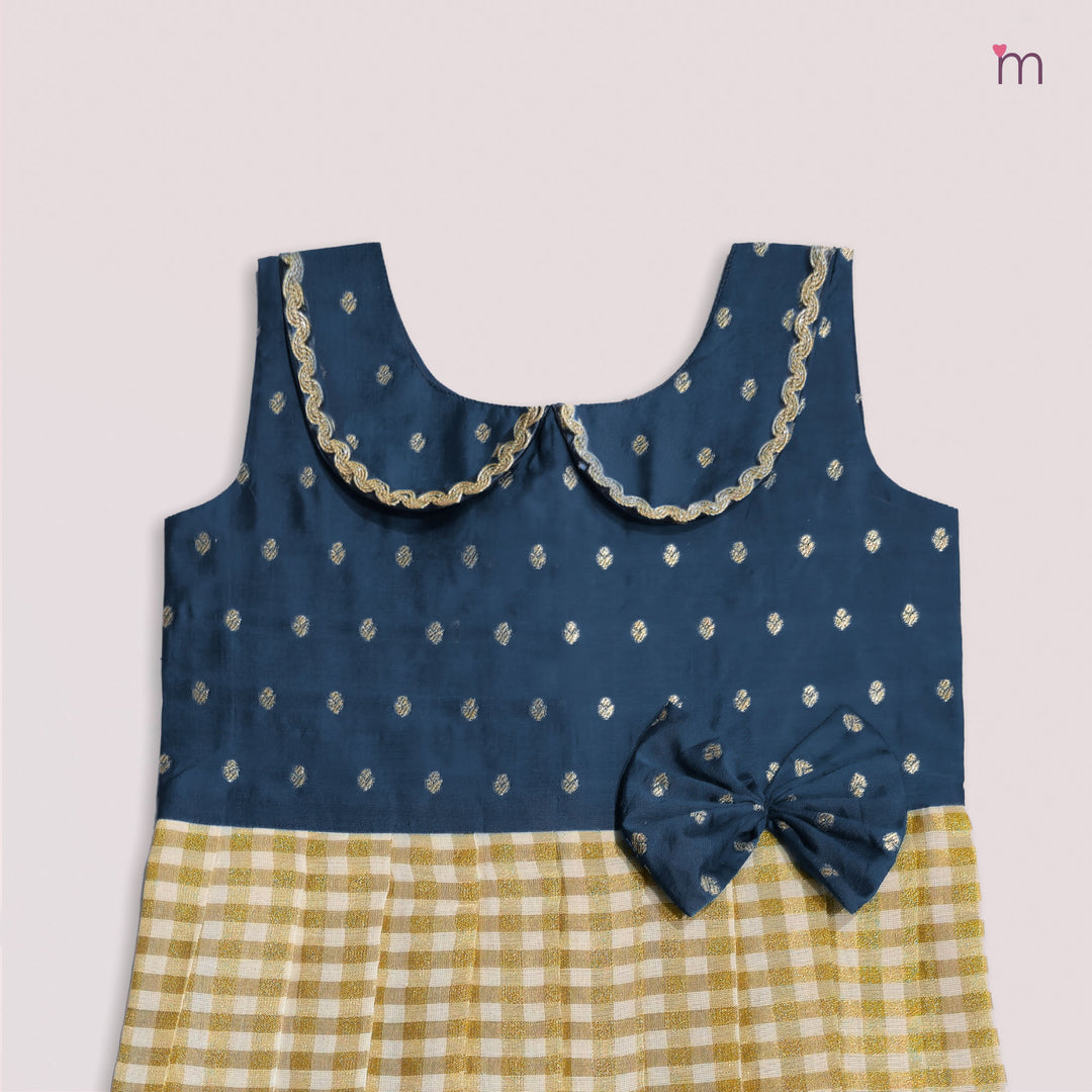 Malavika - Blue Frock Checks Tissue Minipattu