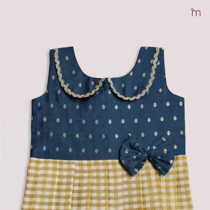 Malavika - Blue Frock Checks Tissue Minipattu