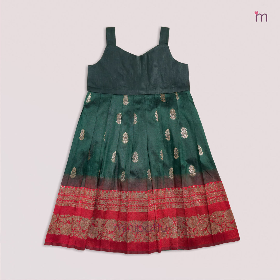 Apoorva - Red Pattu Pavadai Minipattu