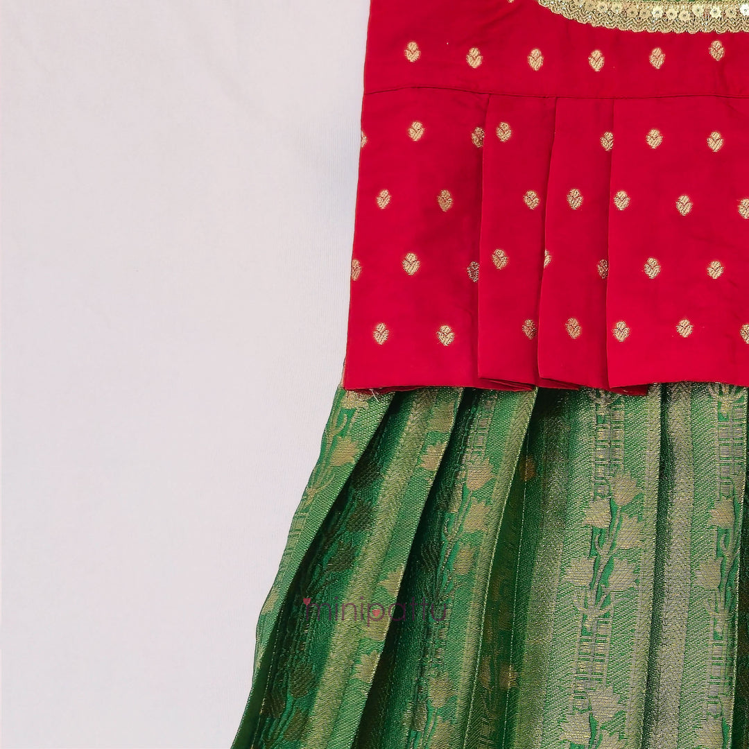 Tanuja - Red Green Pattu Pavadai Minipattu