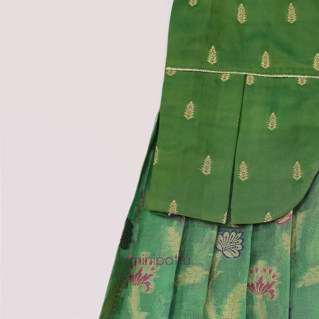 Sharvika - Green Pattu Pavadai Minipattu