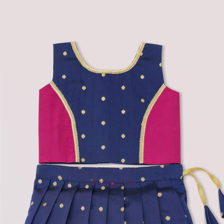 Luna - Blue Burgundy Minipattu