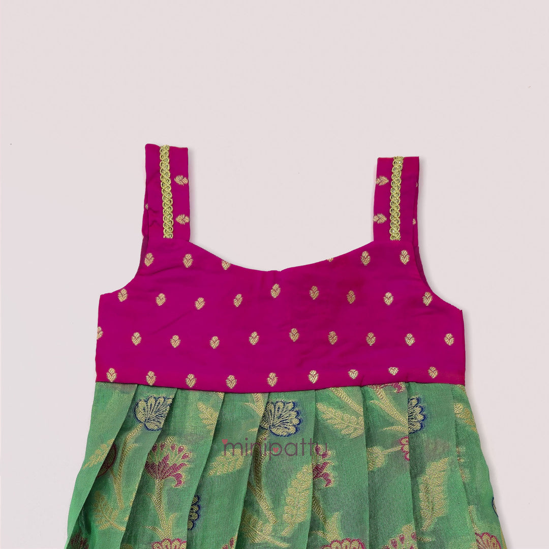 Lily - Pink Green Minipattu