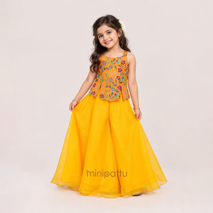 Sakshi - Yellow Designer Minipattu
