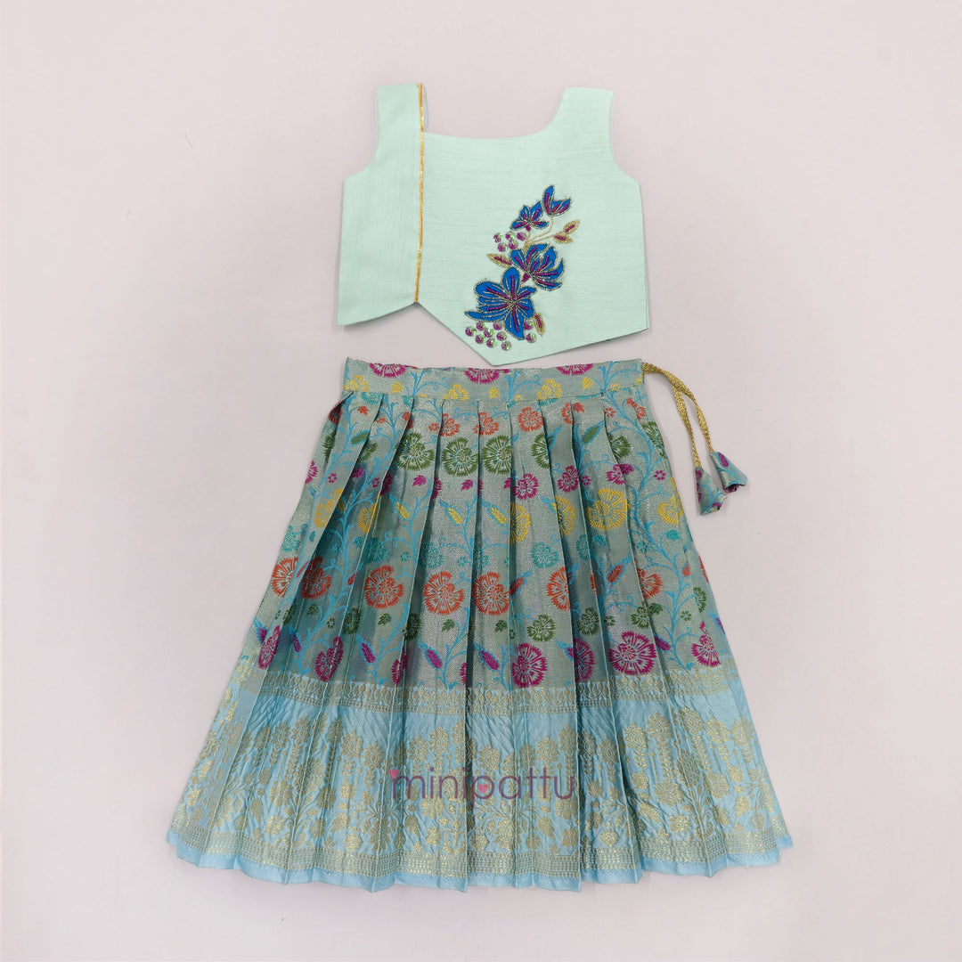 Arti - Pastel Blue Minipattu