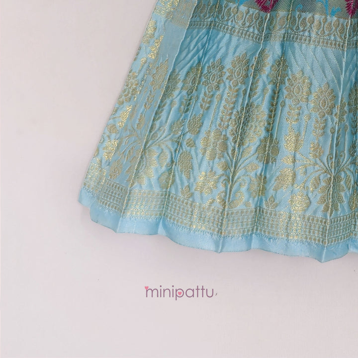 Arti - Pastel Blue Minipattu