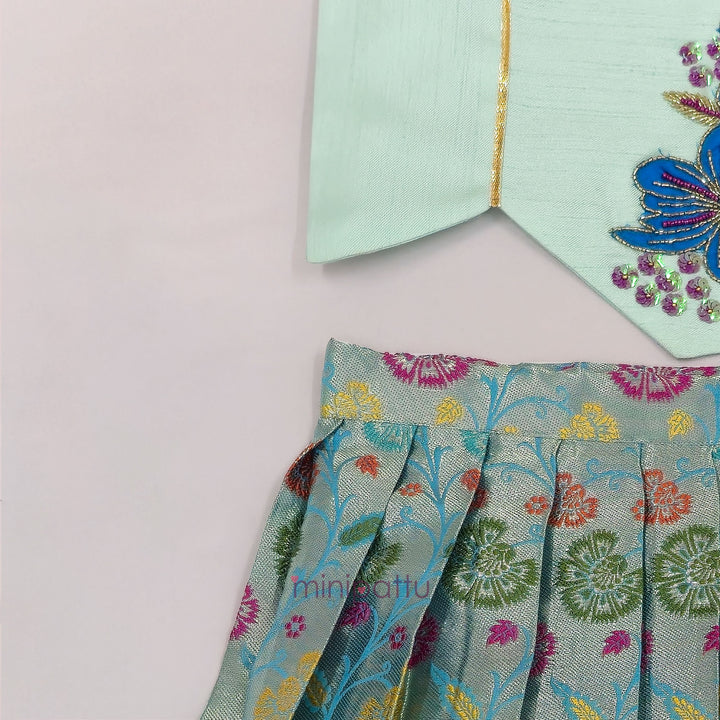 Arti - Pastel Blue Minipattu