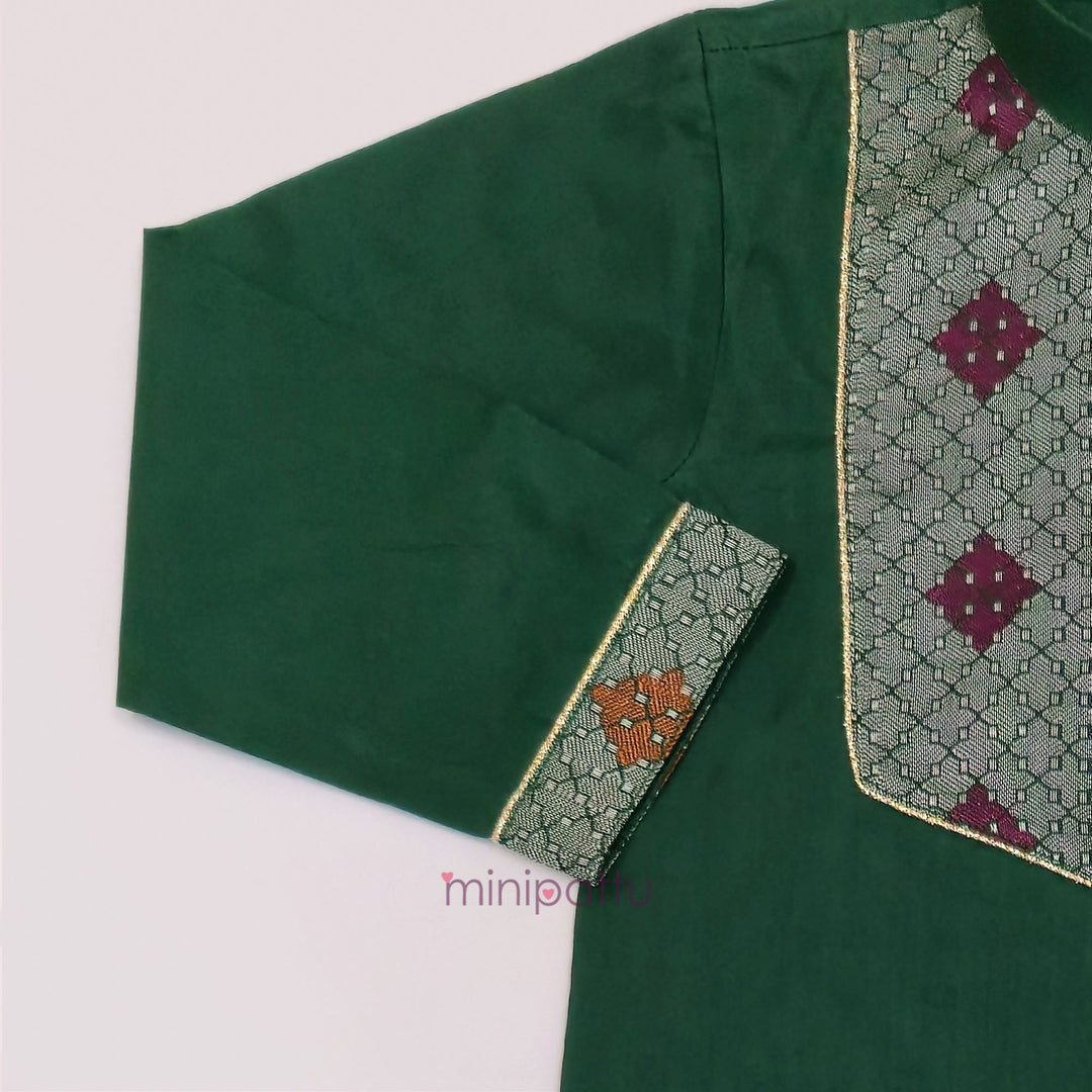 Deepak - Green Kurta & Veshti Set