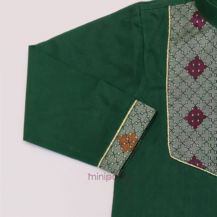 Deepak - Green Kurta & Veshti Set
