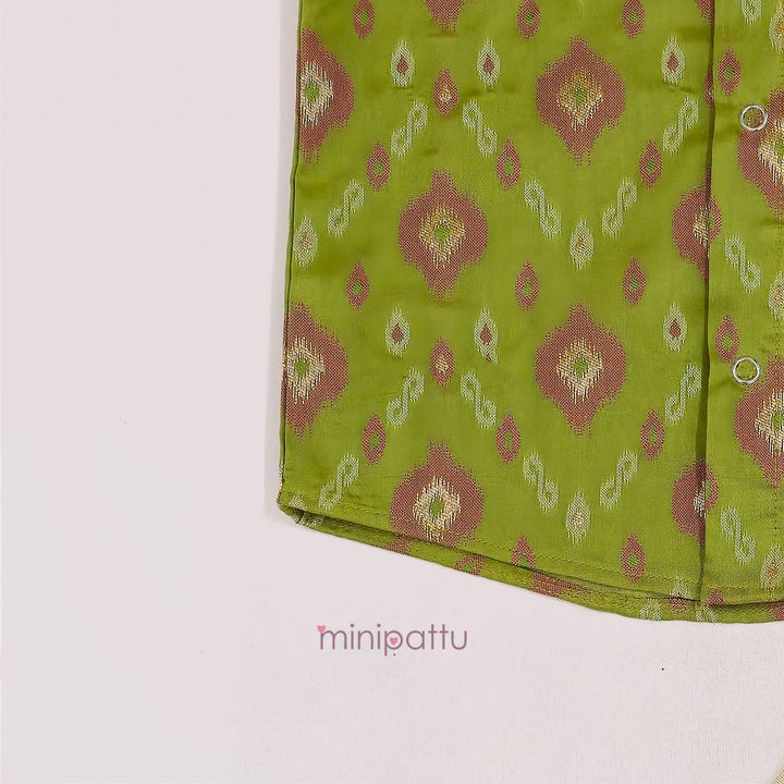 Pochampally Green Shirt & Veshti Set