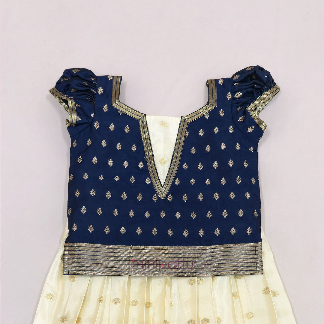 Abirami - Navy Pattu Pavadai Minipattu