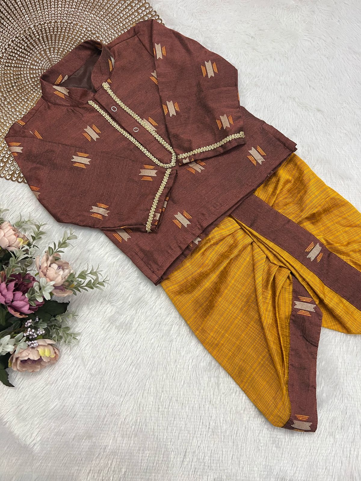 Vihaan - Maroon Musturd Kurtha set