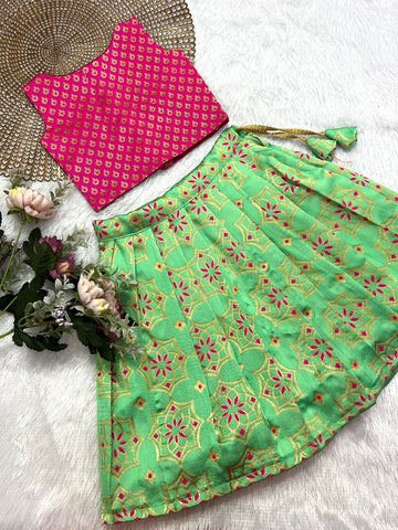 Amara -  Pink Green Minipattu