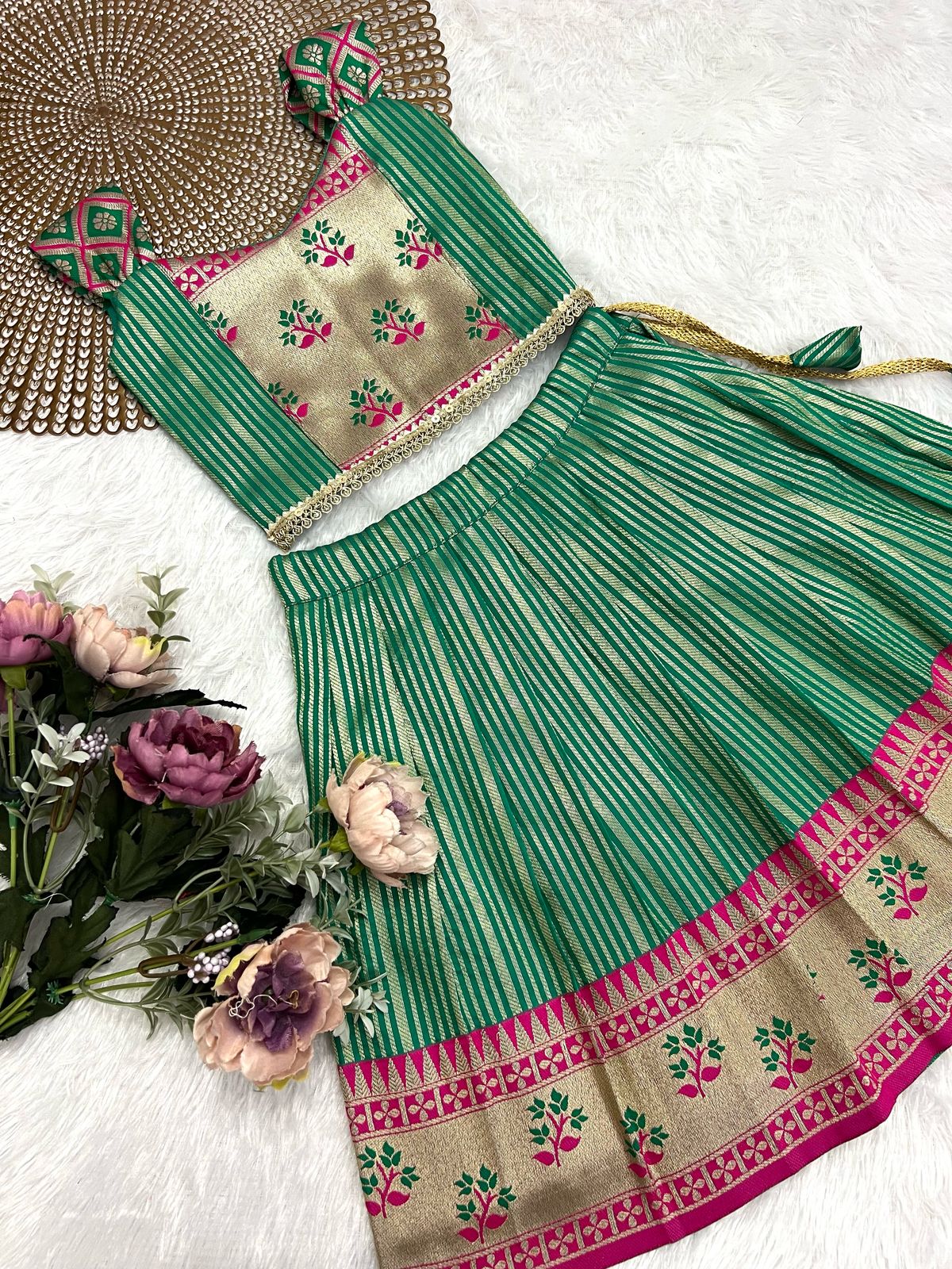 Rekha Designer Green Minipattu