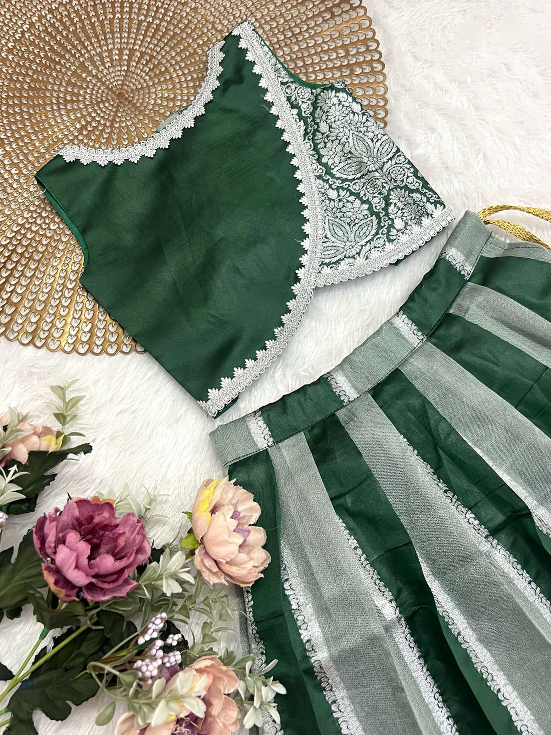 Nirali - Green Designer Minipattu