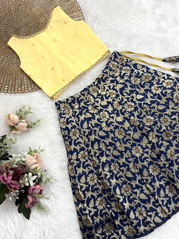 Amara - Ivory Navy Minipattu