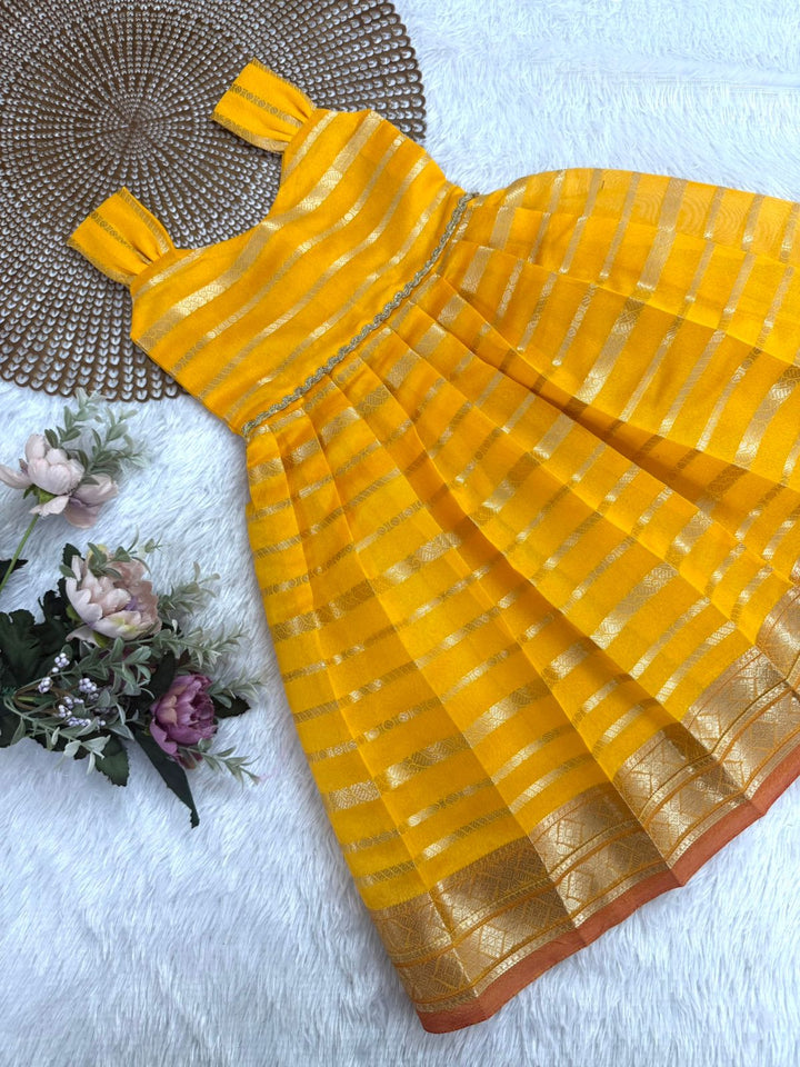 Raaga - Yellow Frock Minipattu