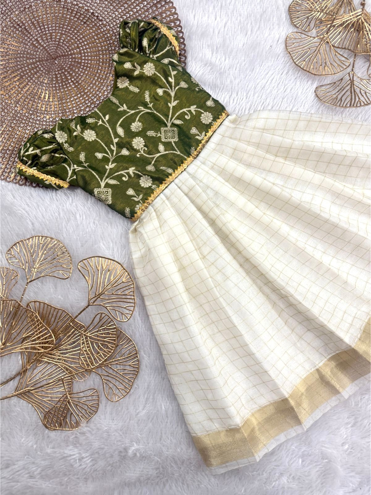 Tinu - Green Checks Frock Minipattu