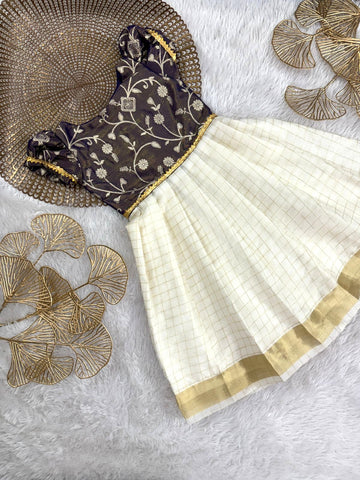 Tinu - Voilet Checks Frock Minipattu