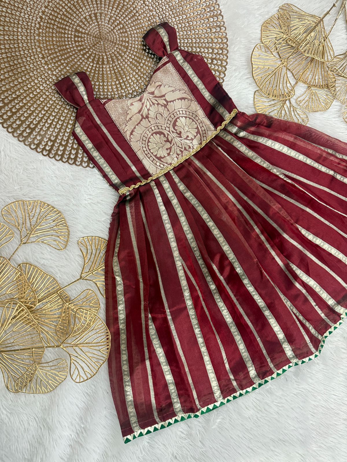 Raaga - Maroon Frock Minipattu