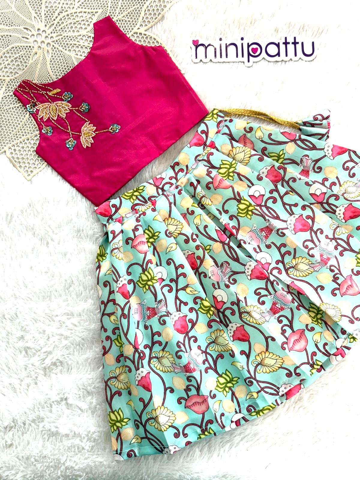 Varnika - Pink Kalamkari Minipattu