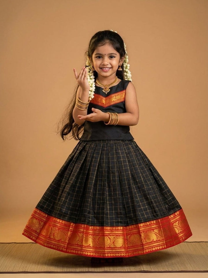 Kajal - Black Checks Designer Minipattu