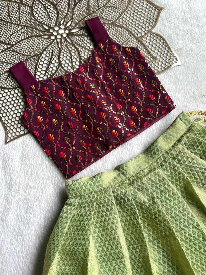 Aparna - Wine Pastel Green Designer Minipattu