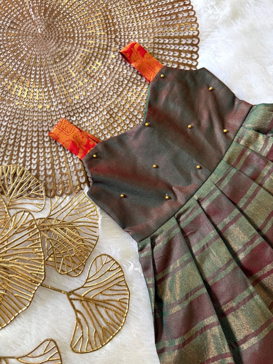 Chutki - Green Frock Minipattu