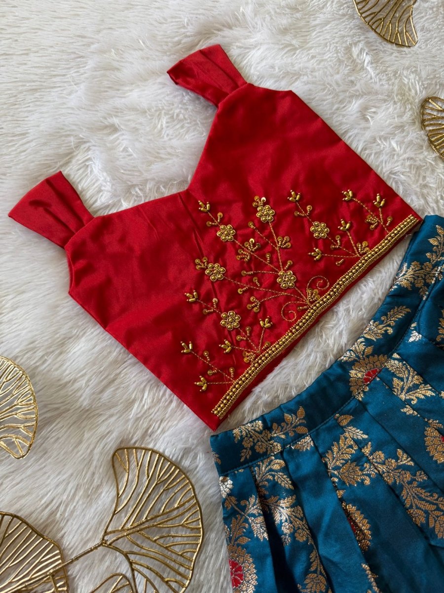 Diya - Red Blue Designer Minipattu