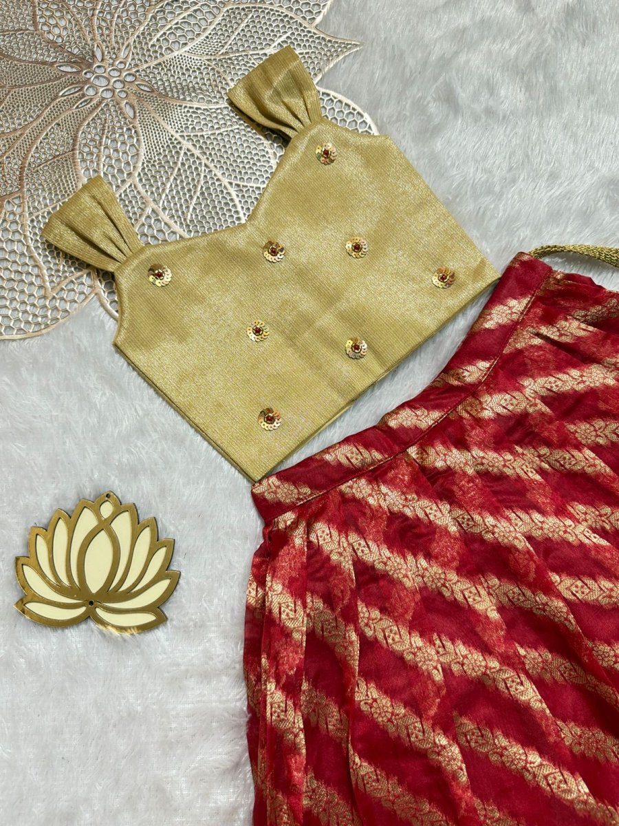 Kayal - Gold Red Designer Minipattu