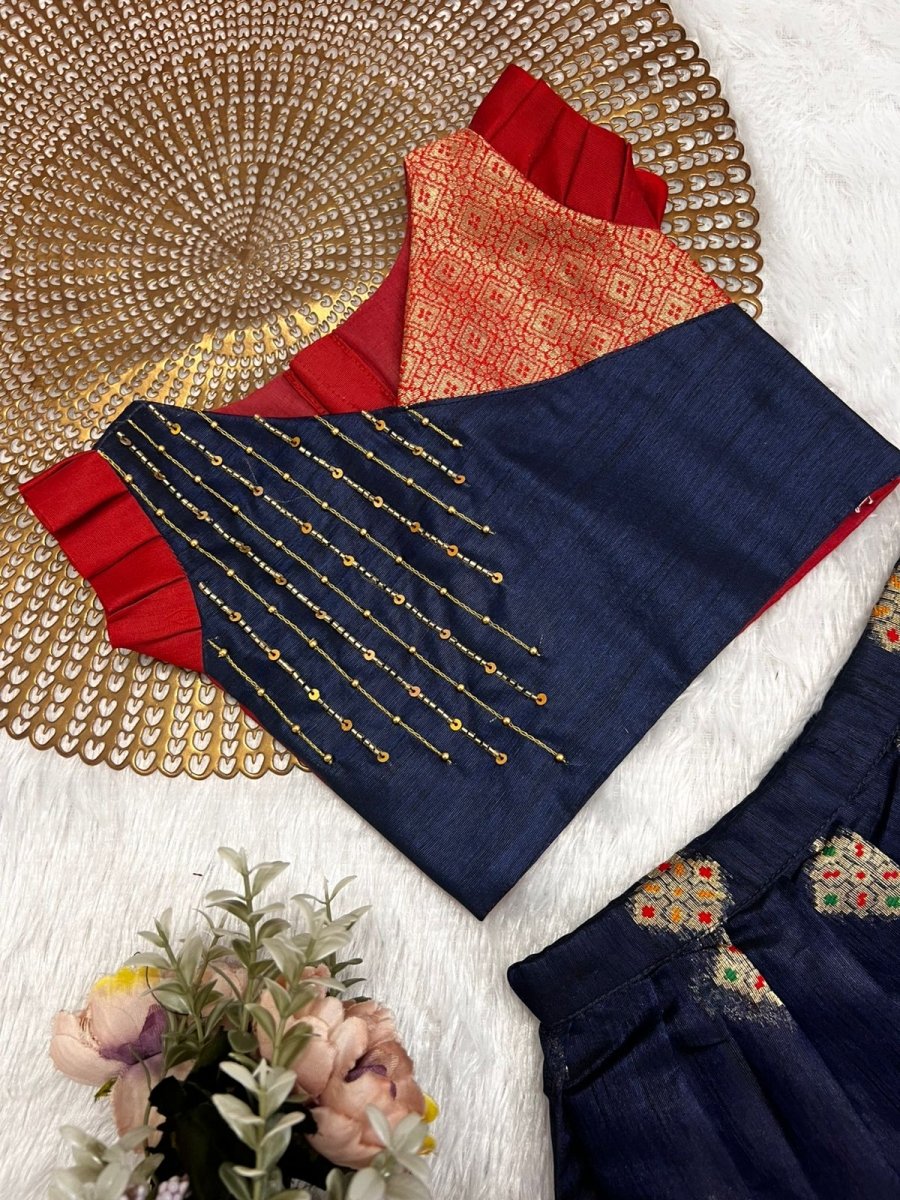 Lekha - Navy Red Patola Designer Minipattu