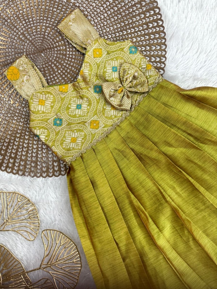 Mazhalai - Green Frock Minipattu