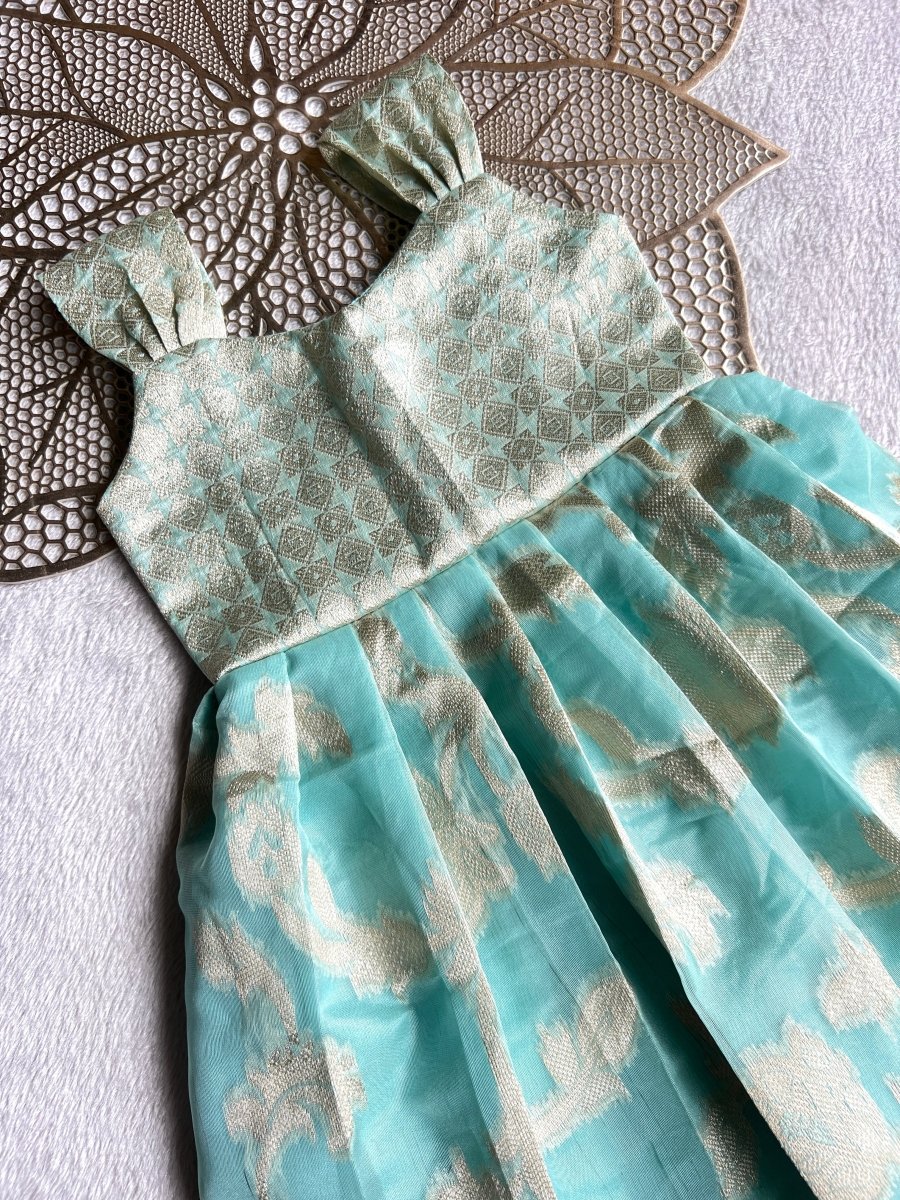 Nisha - Blue Frock Minipattu