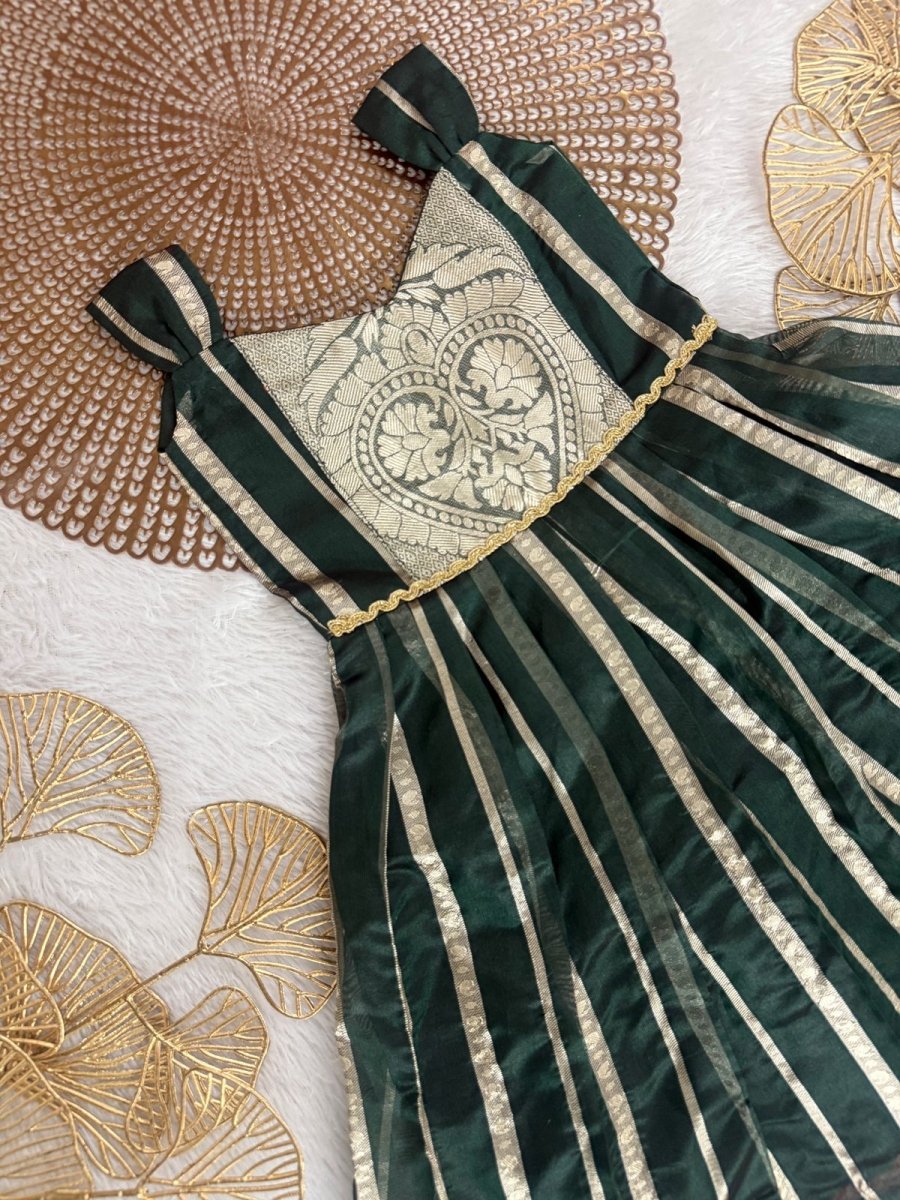 NB Raaga Dark Green Minipattu
