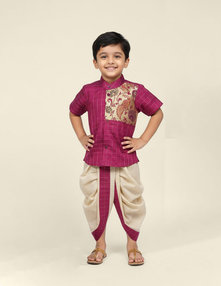 Paithani Magenta Checks kurta & Dhothi Set