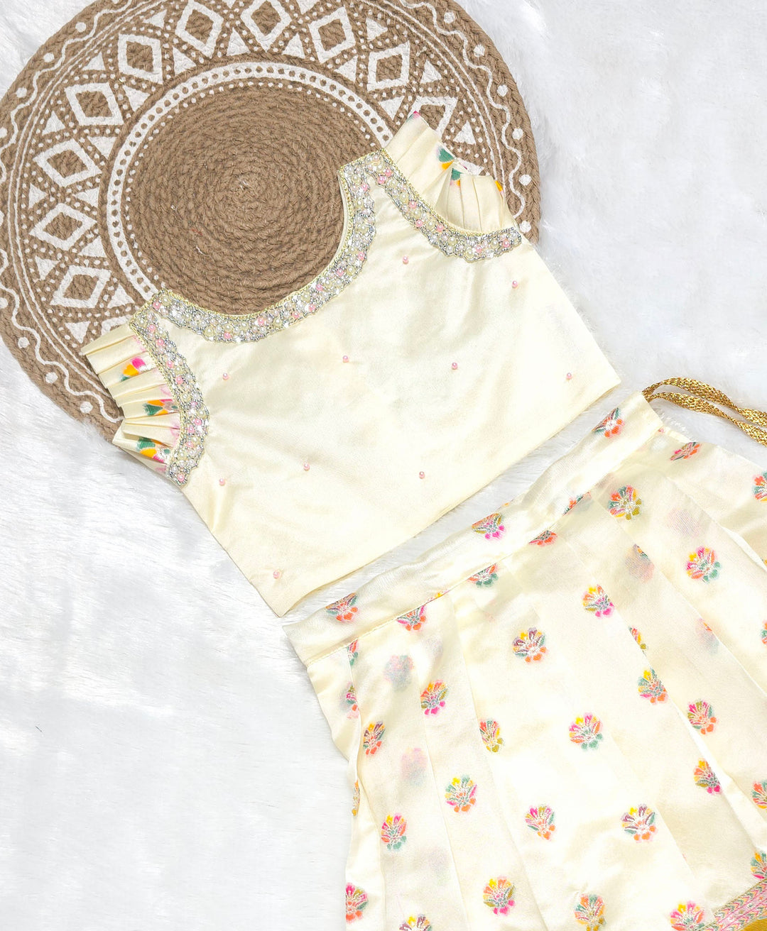 Dandiya - Half White Designer Minipattu