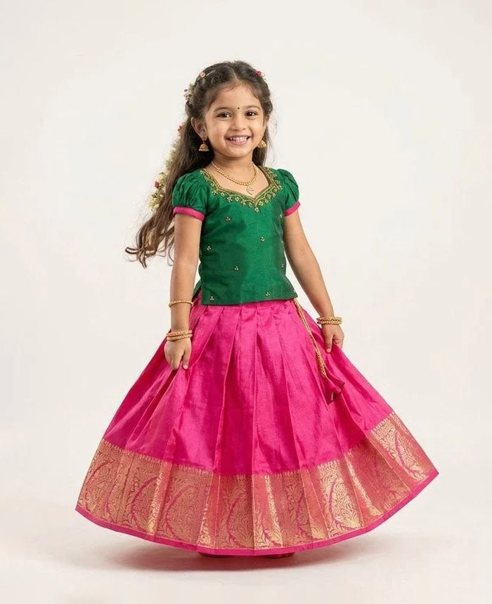 Vedha - Green pink Designer Minipattu