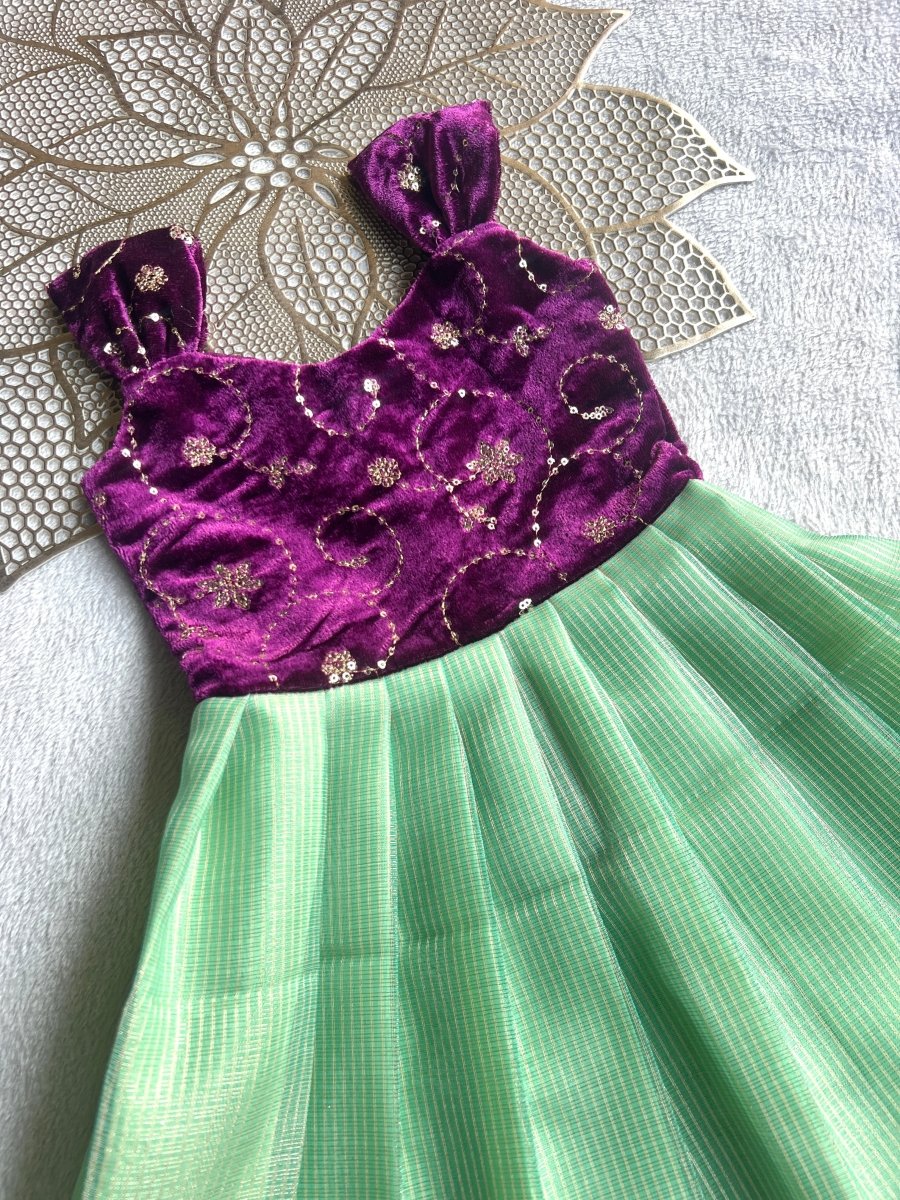 Vairah - Velvet Green Tissue Frock Minipattu